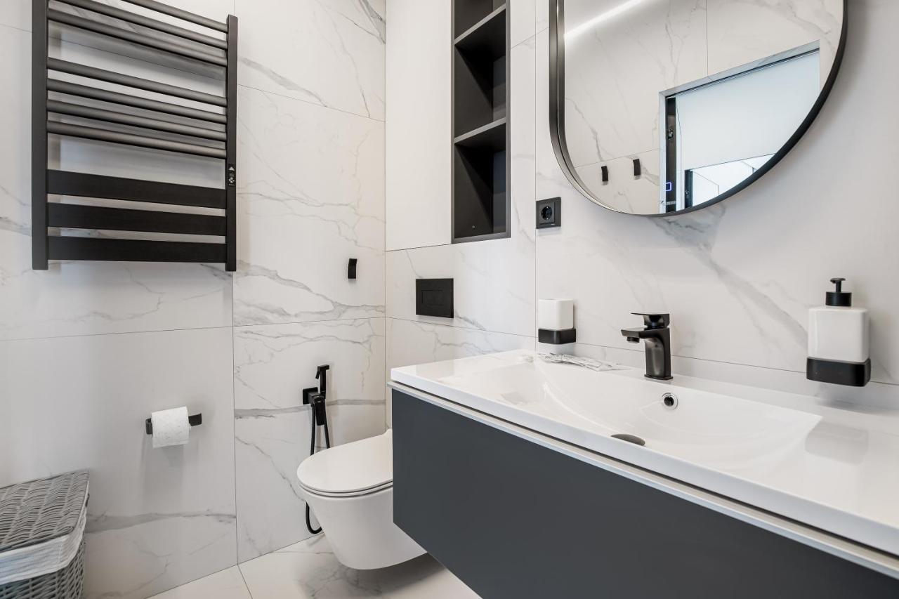 Luxury Waterfront 3-Bedrooms Apartment Oldenburg Bagian luar foto
